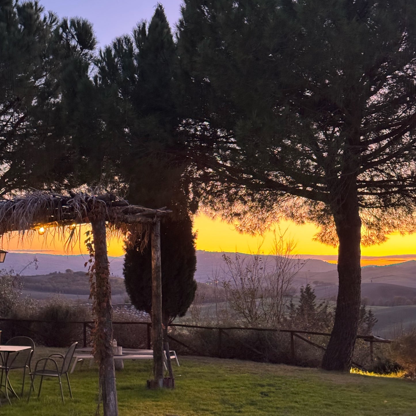 Hike with your love in Tuscany | November 2-9 | RESERVATION